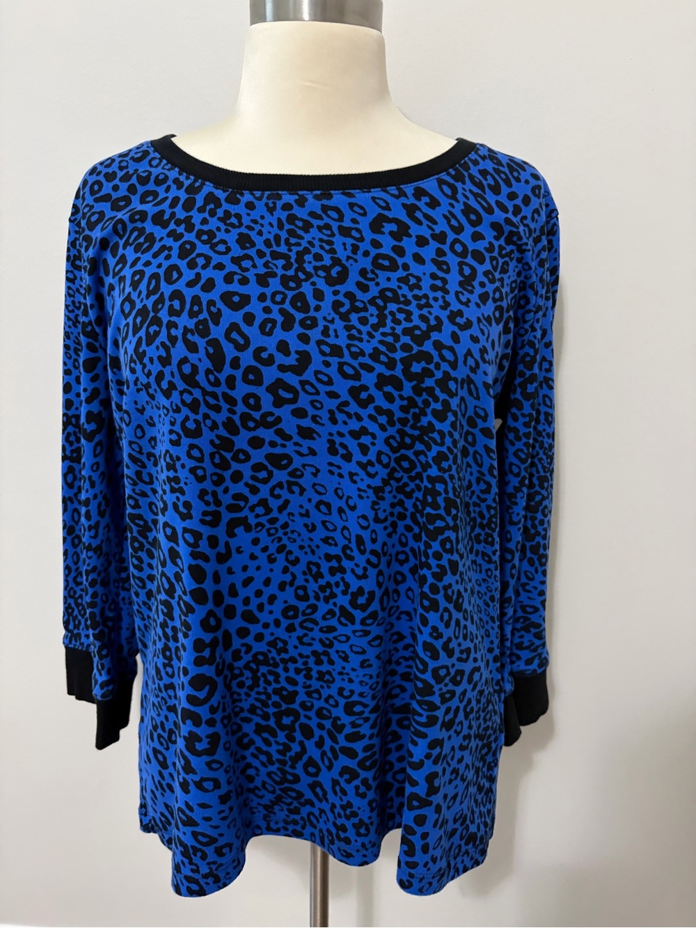 Jones NY Sport Royal Blue and Black Leopard Print Long Sleeve Top Sz XL Mobwife - Picture 3 of 10